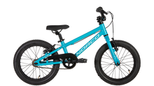 2022 Roller 16